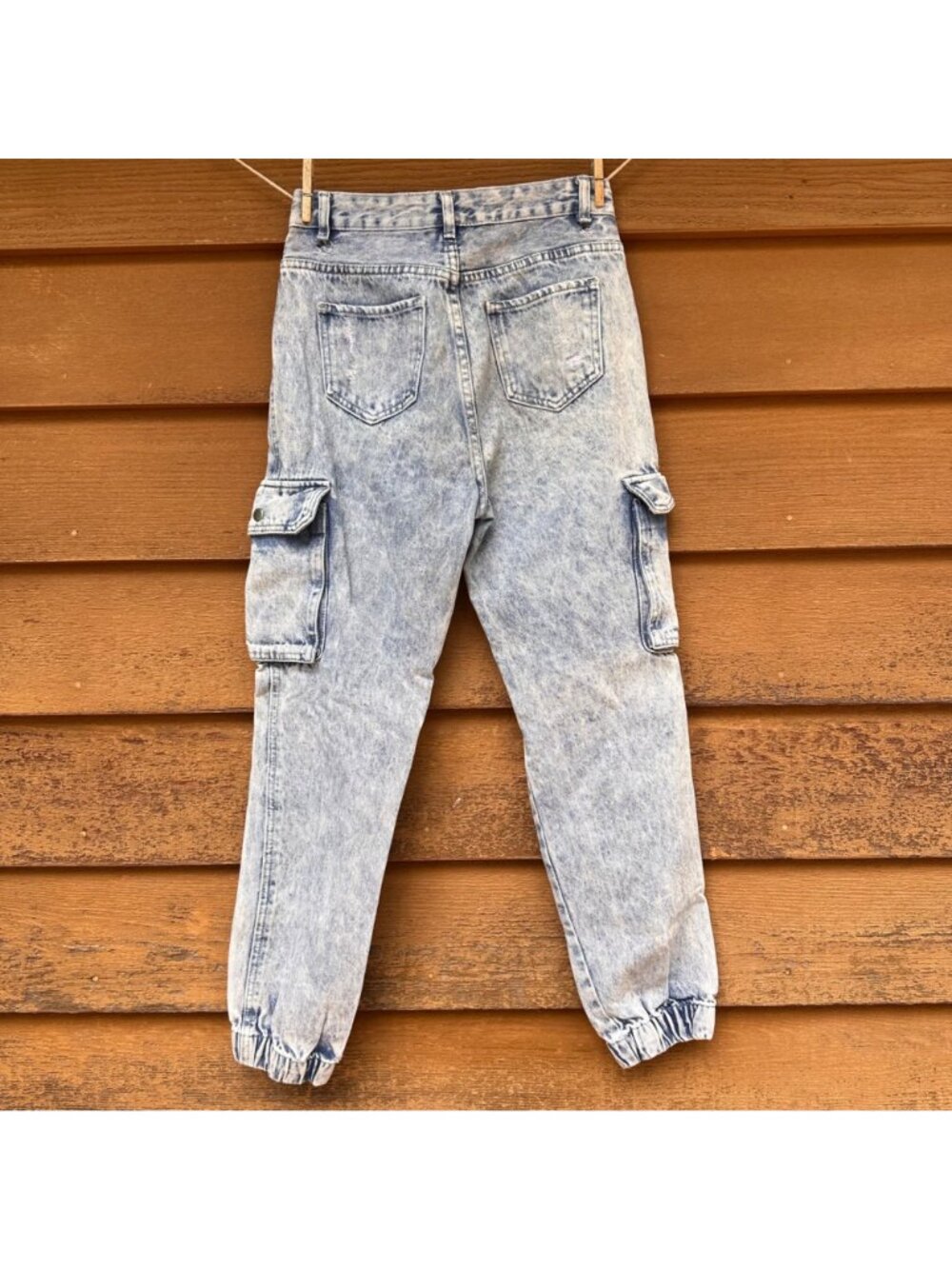 Distressed Acid Wash Denim Cargo Jogger Pants With Elastic Hem And Multiple Pock - Picture 3 of 13